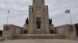 La Intendencia dice que el proyecto sobre banderas extranjeras en el Monumento es cuasi fascista