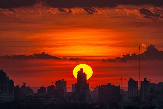 Colón se prepara para jugar la final de la Sudamericana bajo un calor agobiante y ¿un diluvio?
