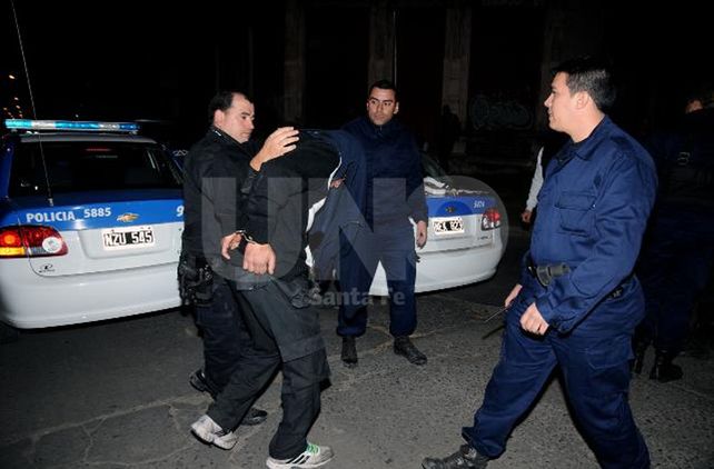 Persecución y arresto de dos narcotraficantes en barrio Candioti norte de Santa Fe