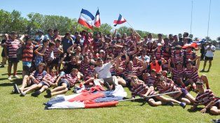Santa Fe Rugby festejó el haberse consagrado campeón de prereserva del Regional.