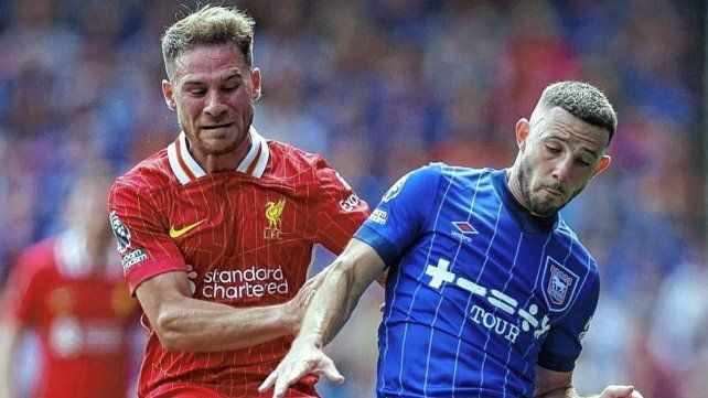 Alexis Mac Allister fue titular en el debut ganador de Liverpool por la Premier League.