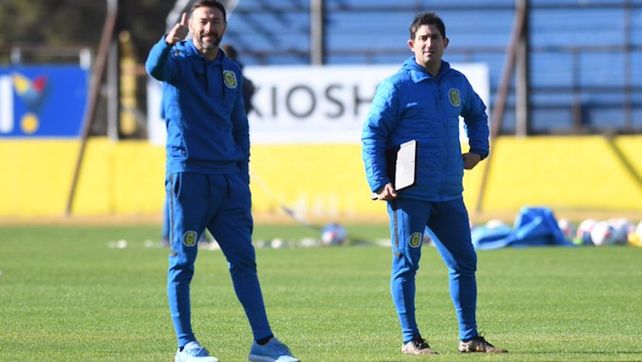 Cristian González y su colaborador Ricardo De Alberto.