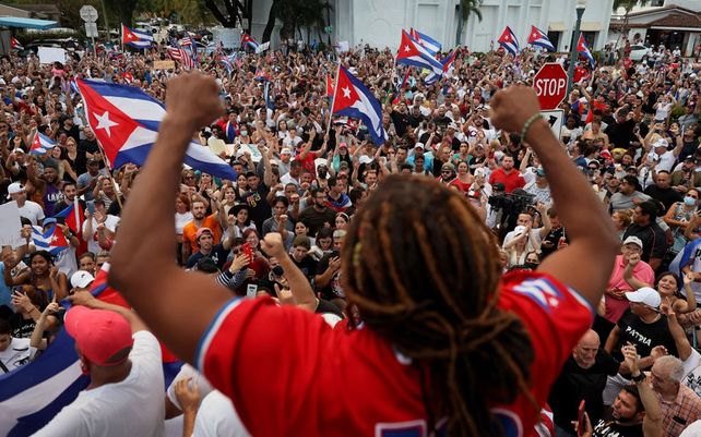 Duras protestas contra el gobierno de Cuba