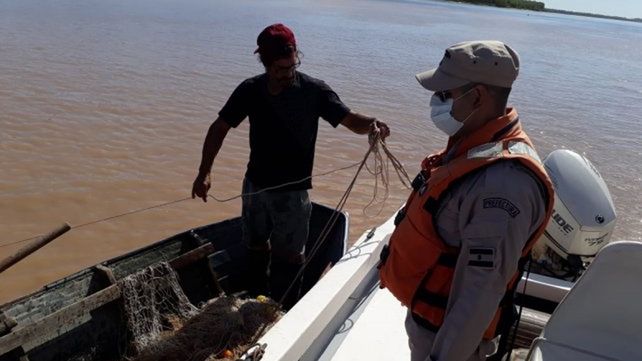 Fiscalizan las tareas de pescadores