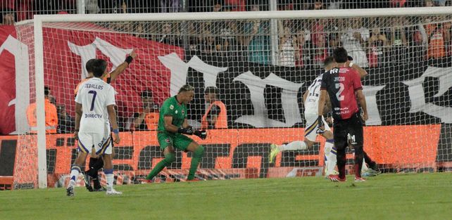 En un Mundial me pateó un penal también