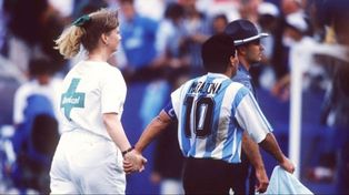 Diego va feliz rumbo al control antidoping sin saber que ese día había jugado sun último partido en EEUU.