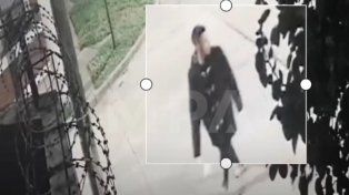 El MPA dispuso la difusión de imágenes del hombre sospechado de ser elautor del homicidio de Walter Paglia cometido en la ciudad de Santa Fe.