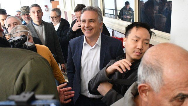 Voto a voto en Córdoba, Llaryora se imponía a Juez por más de dos puntos