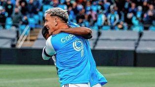 Enzo Copetti regresa al país para jugar en Rosario Central la Liga Profesional.