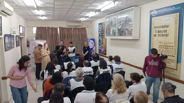 Conferencia de Prensa del Frente Sindical Salarial Docente
