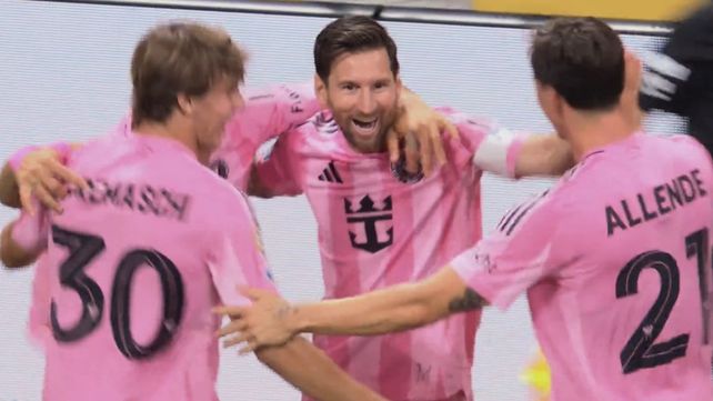 Lionel Messi grita con todo el golazo que le permitió a Inter Miami dar vuelta la historia con Porto y acercarse a octavos del Mundial de Clubes.