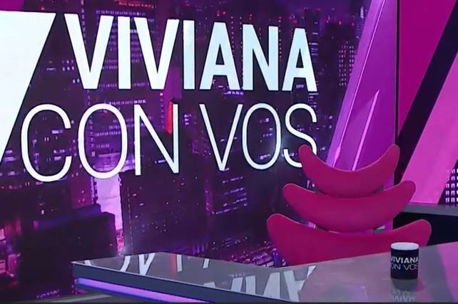 A24 emitió este lunes por la noche 10 minutos del programa de Viviana Canosa con el estudio vacío.