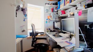 Hacer home office puede ser muy estresante ¿cómo poner límites?