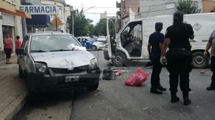 Cuádruple choque en Candioti Sur: uno de los vehículos trasladaba residuos patológicos