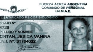 J&eacute;sica, la azafata rosarina, antes de subir al avi&oacute;n: Este va a ser un viaje eterno