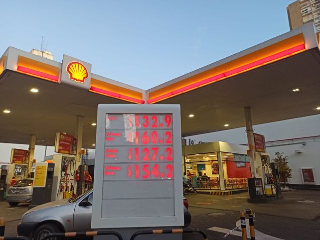 Combustible: Axion y Shell ya subieron los precios y se espera que lo haga YPF