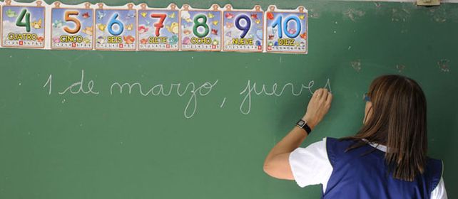 Gran parte de las ausencias que requieren reemplazos se dan en el ámbito de la educación. (Foto: Silvina Salinas)