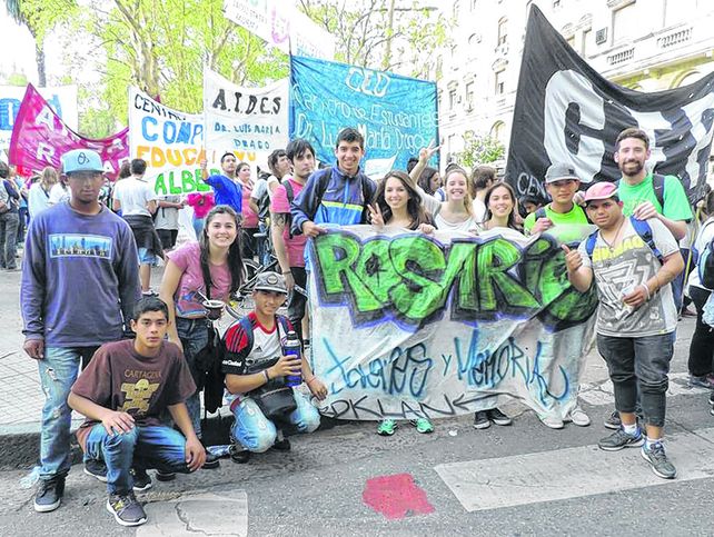 El aprendizaje con los chicos sobre la historia reciente es dinámico y se activa en función de las necesidades que va teniendo cada proyecto.