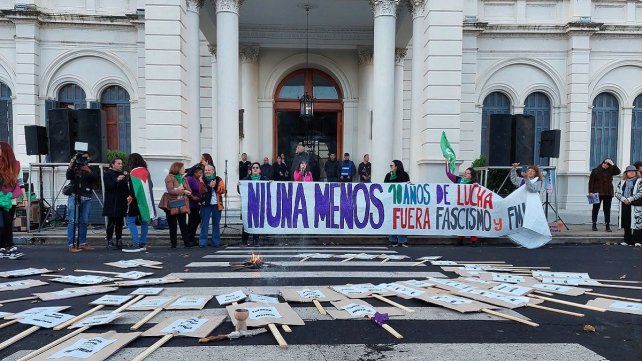 Paraná se sumó a las movilizaciones a 10 años de la primera marcha de Ni Una Menos.&nbsp;