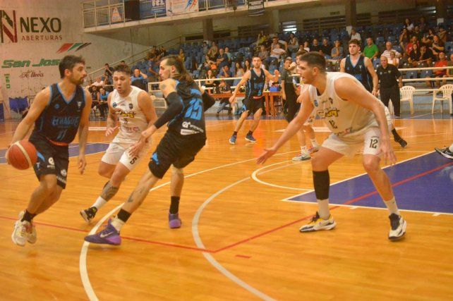Echagüe cayó de local por la Liga Argentina de Básquet.