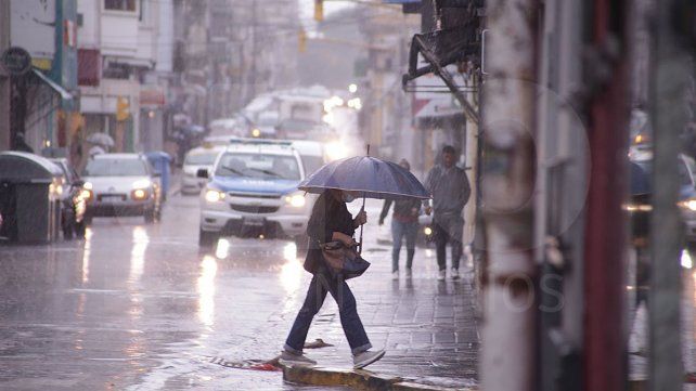 El SMN emitió un alerta por tormentas para Entre Ríos.