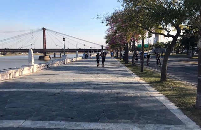 Con una costanera muy vigilada