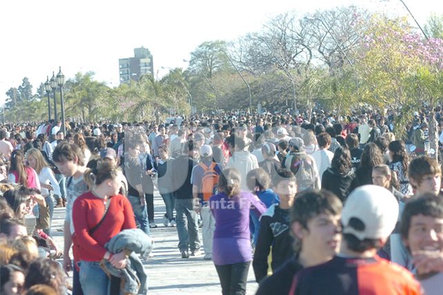El viento sur hizo de las suyas y el otoño quiere reinstalarse