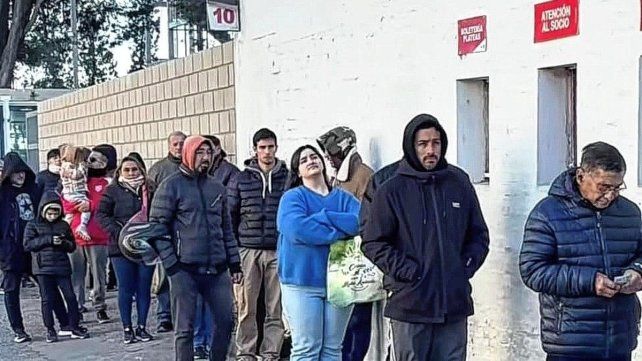Este viernes continúa la venta de entradas para los hinchas de Unión. Este viernes continúa la venta de entradas para los hinchas de Unión.