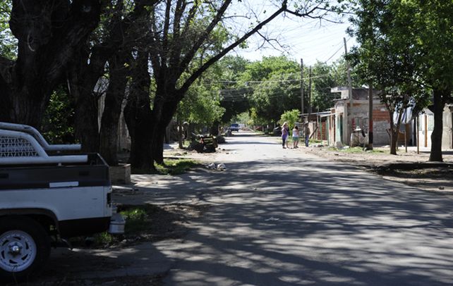 Rueda al 3900. Tras el segundo homicidio vecinos incendieron el búnker.