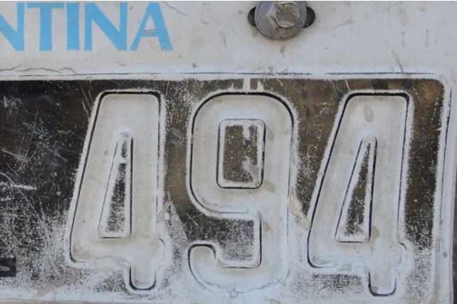 Aplicarán multas de hasta 8 mil pesos a los tapa patentes en provincia de Buenos Aires