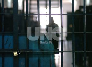 Solicitan mejoras edilicias para los buzones de los penales de Coronda y Las Flores