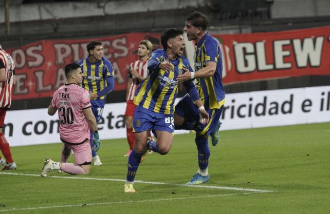 Central ganó sus últimos tres partidos en el Clausura. El más reciente fue ante Barracas, con un alternativo.