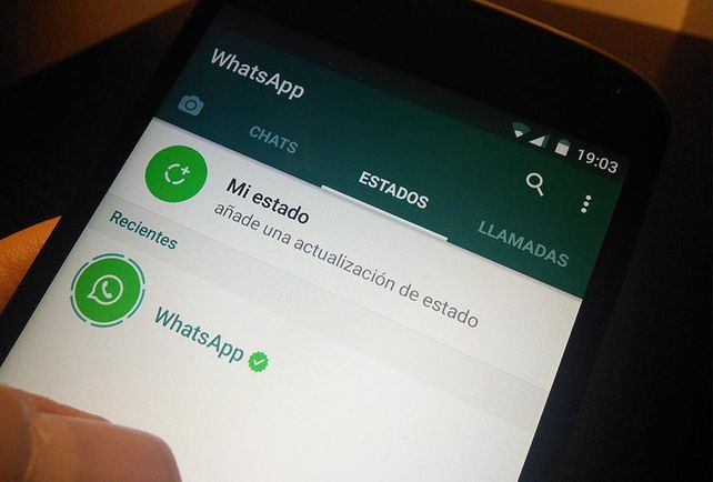 Cinco consejos para que no te espíen a través de WhatsApp