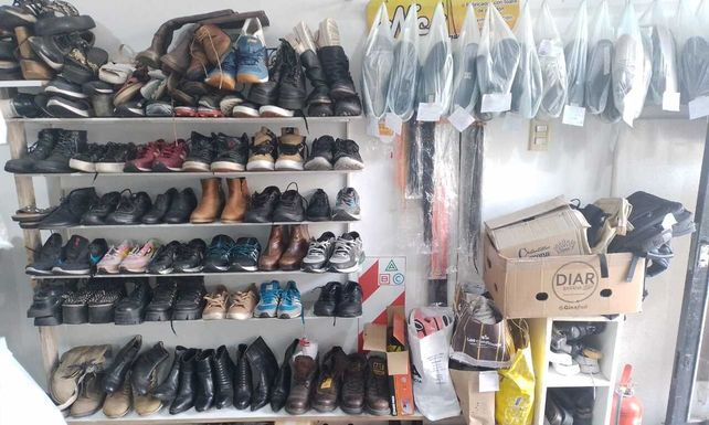 La reparación de base en botas o zapatillas suele costar alrededor de $36 mil.
