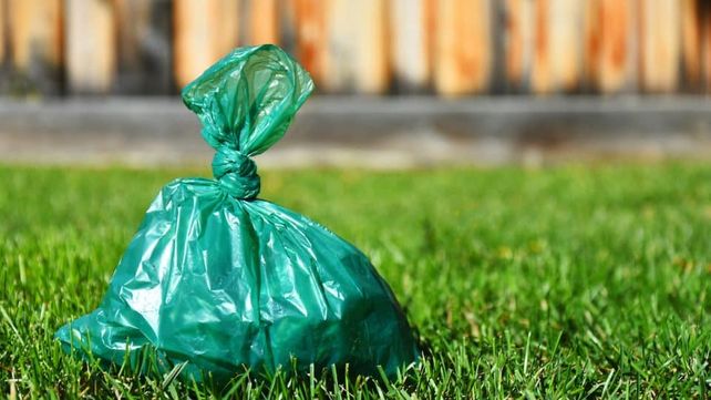 Otro cuento del tío: falsos recolectores que venden bolsas de basura
