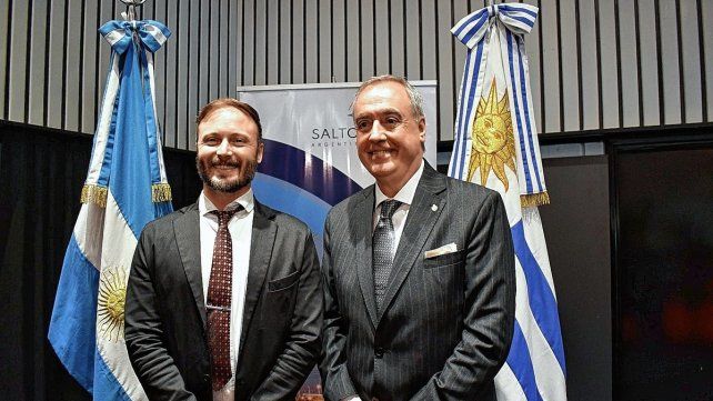 El intendente Francisco Azcué acompañó la asunción del embajador Alejandro Daneri en CTM.