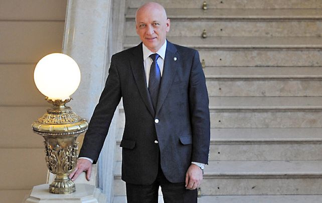 Antonio Bonfatti gobernará la provincia hasta el 10 de diciembre. “Lifschitz no podrá quejarse de ninguna herencia recibida”