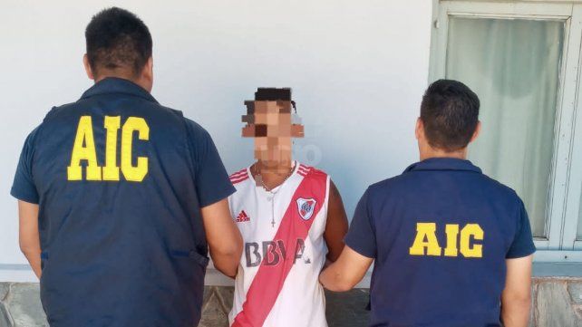San Javier: cayó por amenazar por WhatsApp a una adolescente