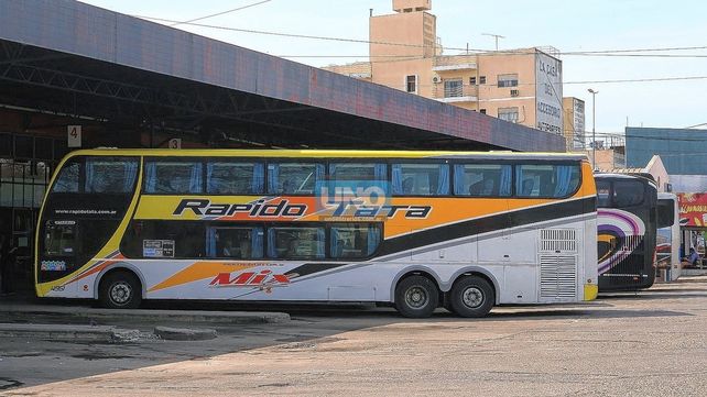 Paraná: evacuaron terminal de ómnibus por amenaza de bomba