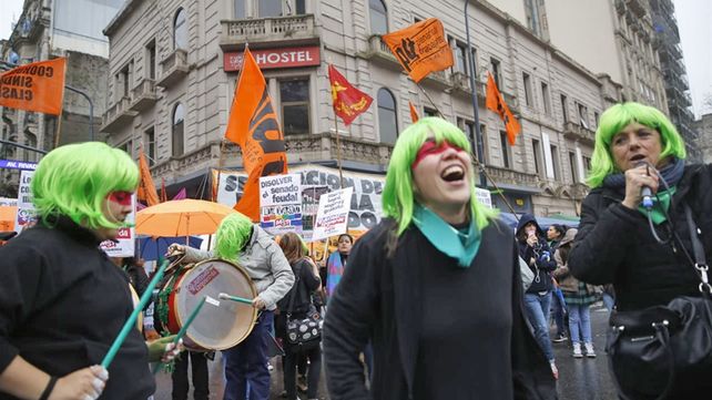 La imágenes de la jornada histórica en el Senado de la Nación