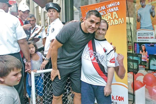 A los penales con el Bichi Fuertes en la peatonal