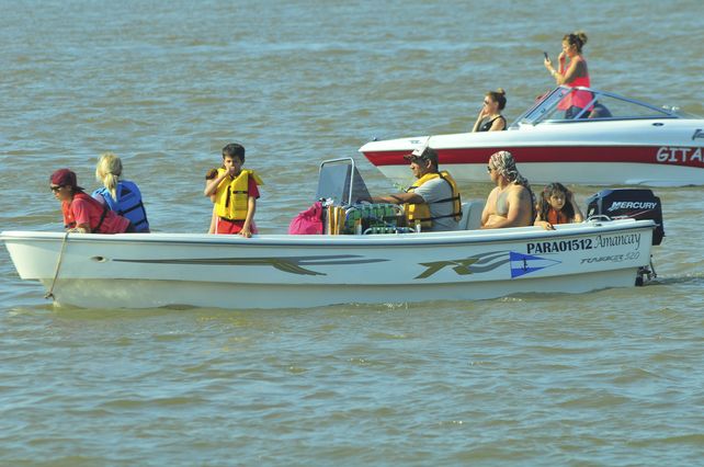 En el río y en la costa, Bajada Grande festejó su fiesta patronal