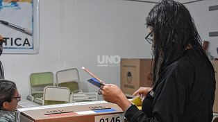 Elecciones en Santa Fe: de cuánto es la insólita multa que deberían pagar los que no fueron a votar