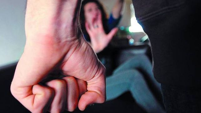 Golpeó a expareja y le robó: está preso