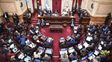 Senado: oficialismo y oposición arriesgan un tercio de las  bancas de la cámara