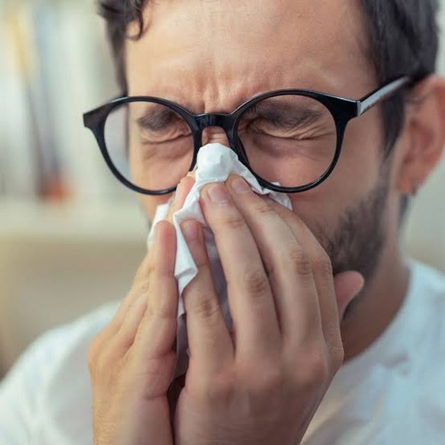 ¿Alergia por humedad? El sol no aparece en Rosario y aumentan los cuadros