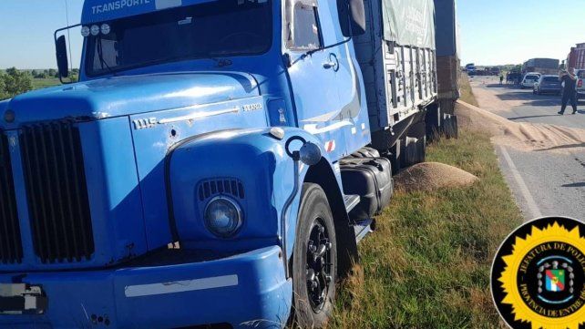 Choque entre camión y camioneta: hay un herido grave