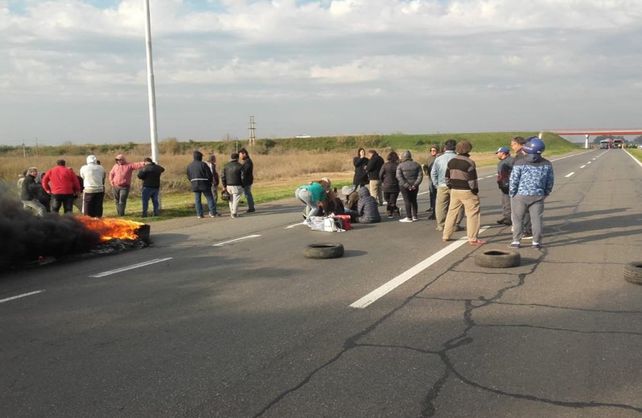 Coronda: el intendente habla de una situación límite y los municipales cortarán la autopista