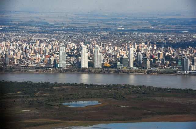 La extraordinaria bajante del río ya pone en problemas a varios sectores de la producción-.&nbsp;