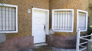 Un hombre mató a puñaladas a su hija y a sus dos nietos y se ahorcó